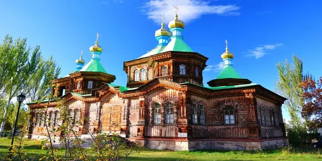 5ecfa688_Karakol-Russian-Orthodox-Holy-Trinity-Cathedral